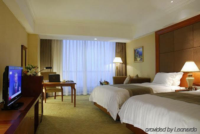 Crowne Plaza Wuhu Hotel ภายนอก รูปภาพ